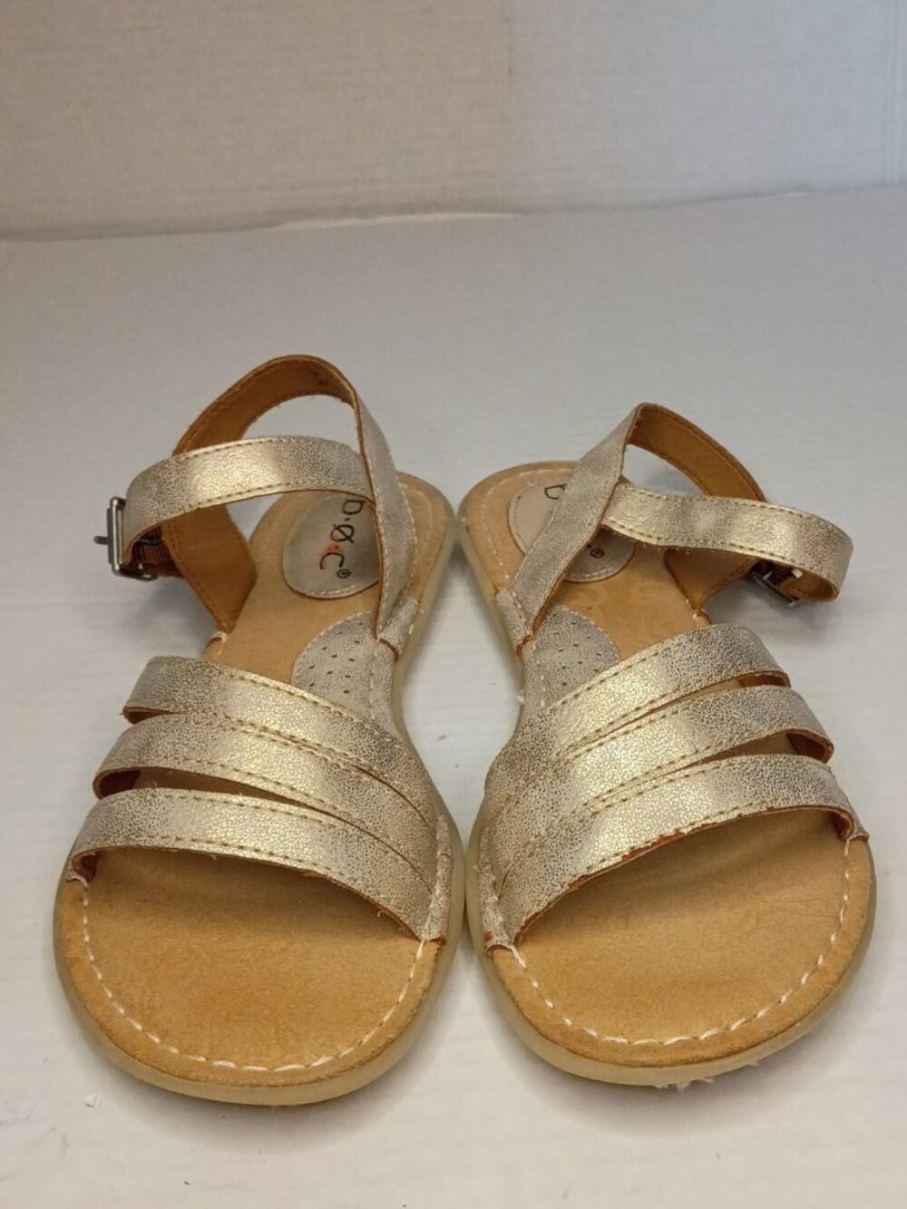 b.o.c. Halida Silver Metallic Strappy Flat Sandals Women's Size 7M